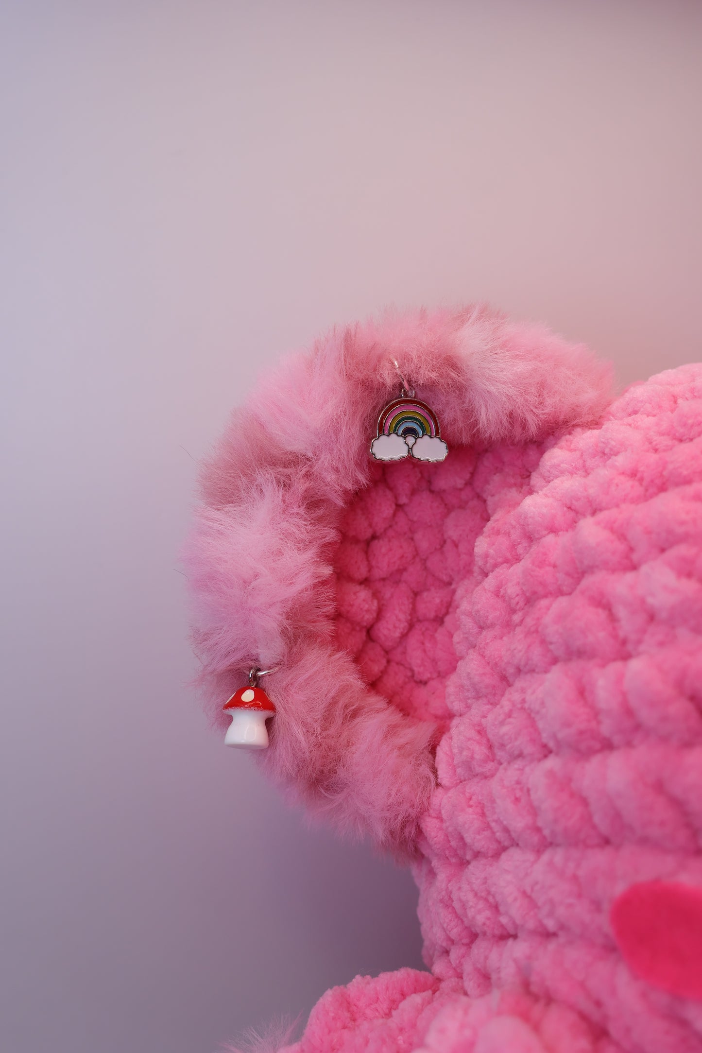 Kirby bucket hat (squeaking stars)