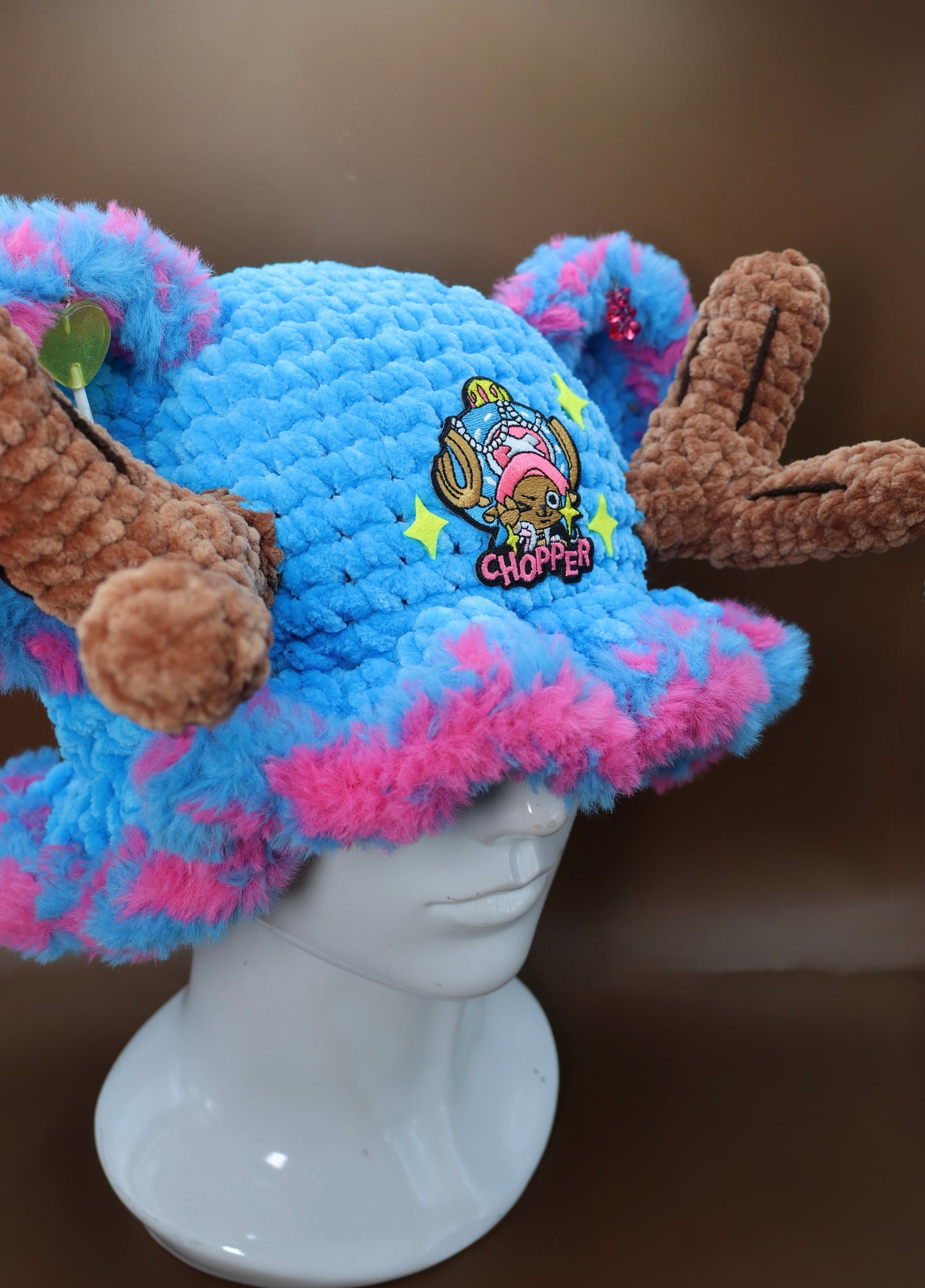 Chopper bucket hat