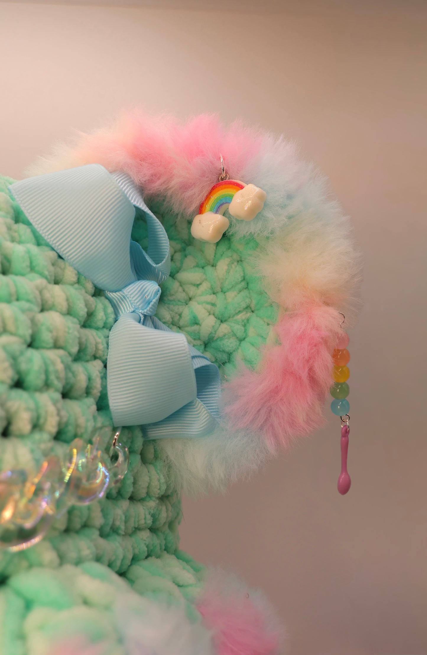 Mental breakdown bucket hat