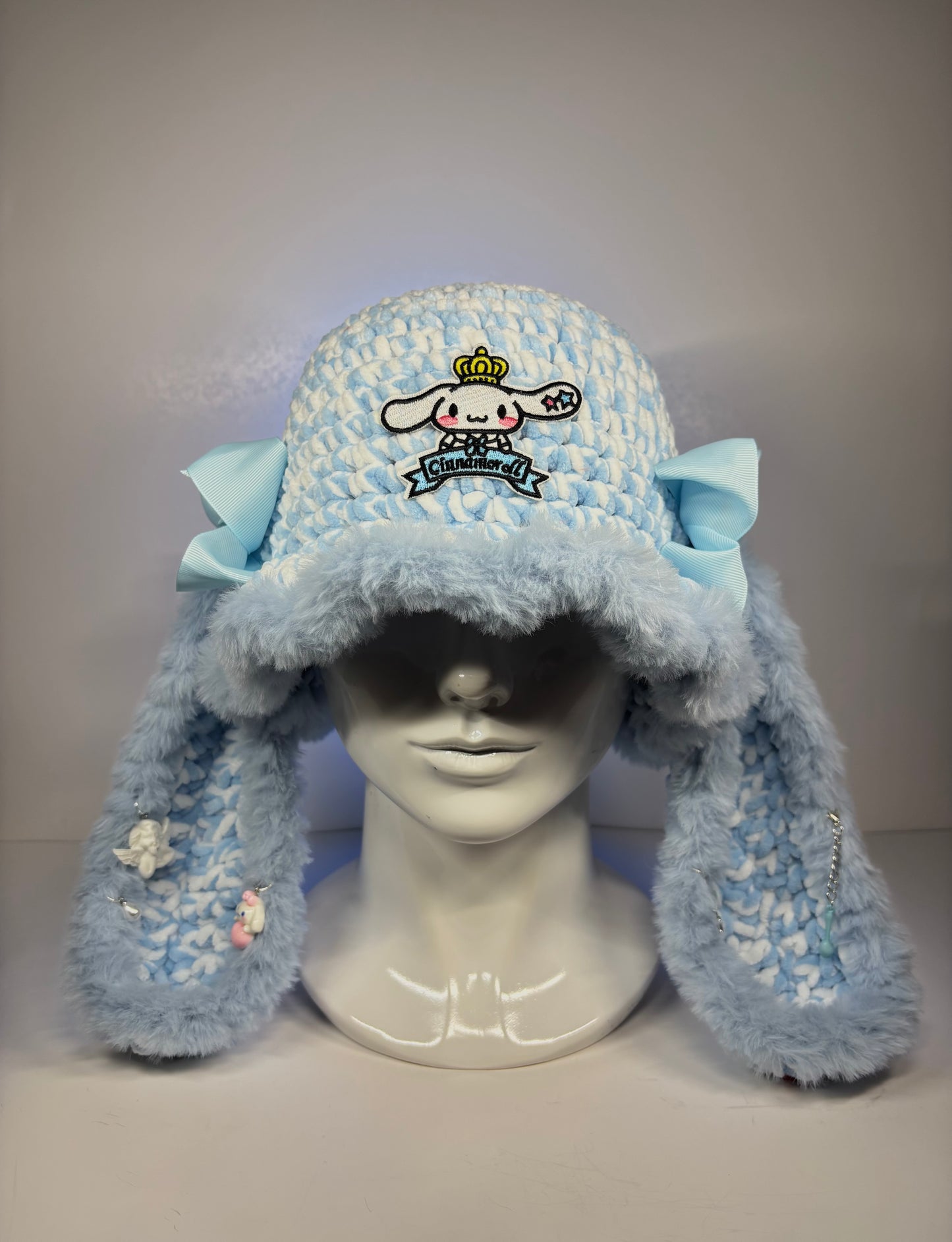 Cinnamoroll bucket hat