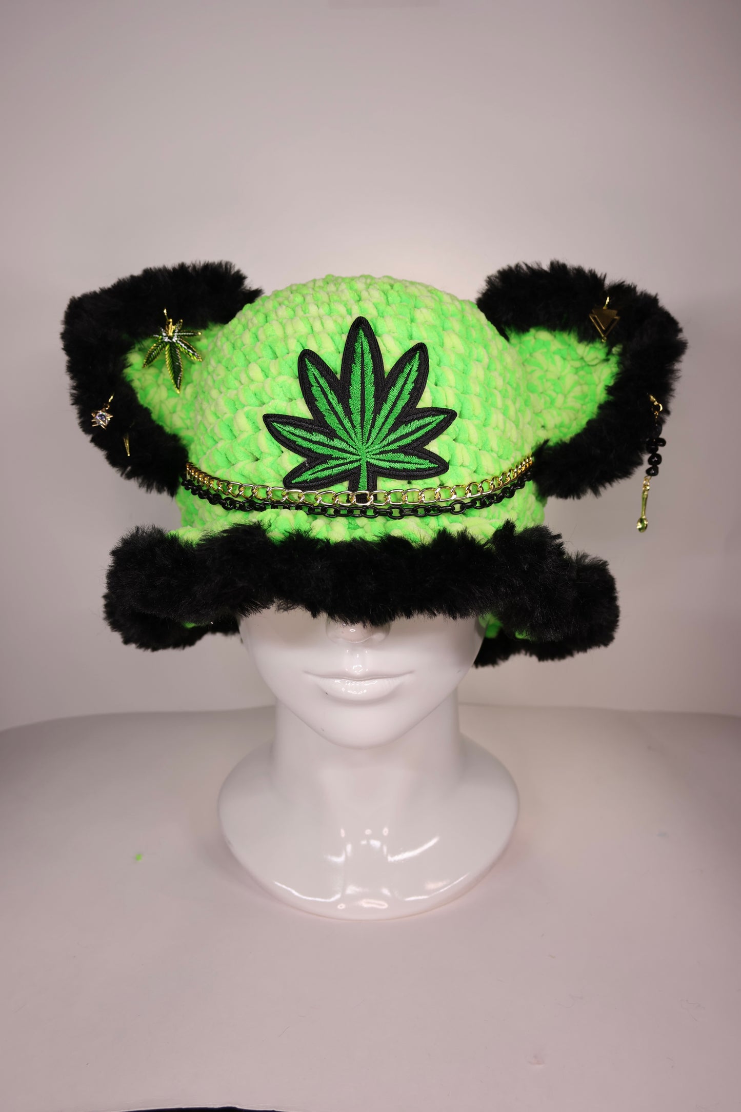 420 bucket hat (uv reactive)