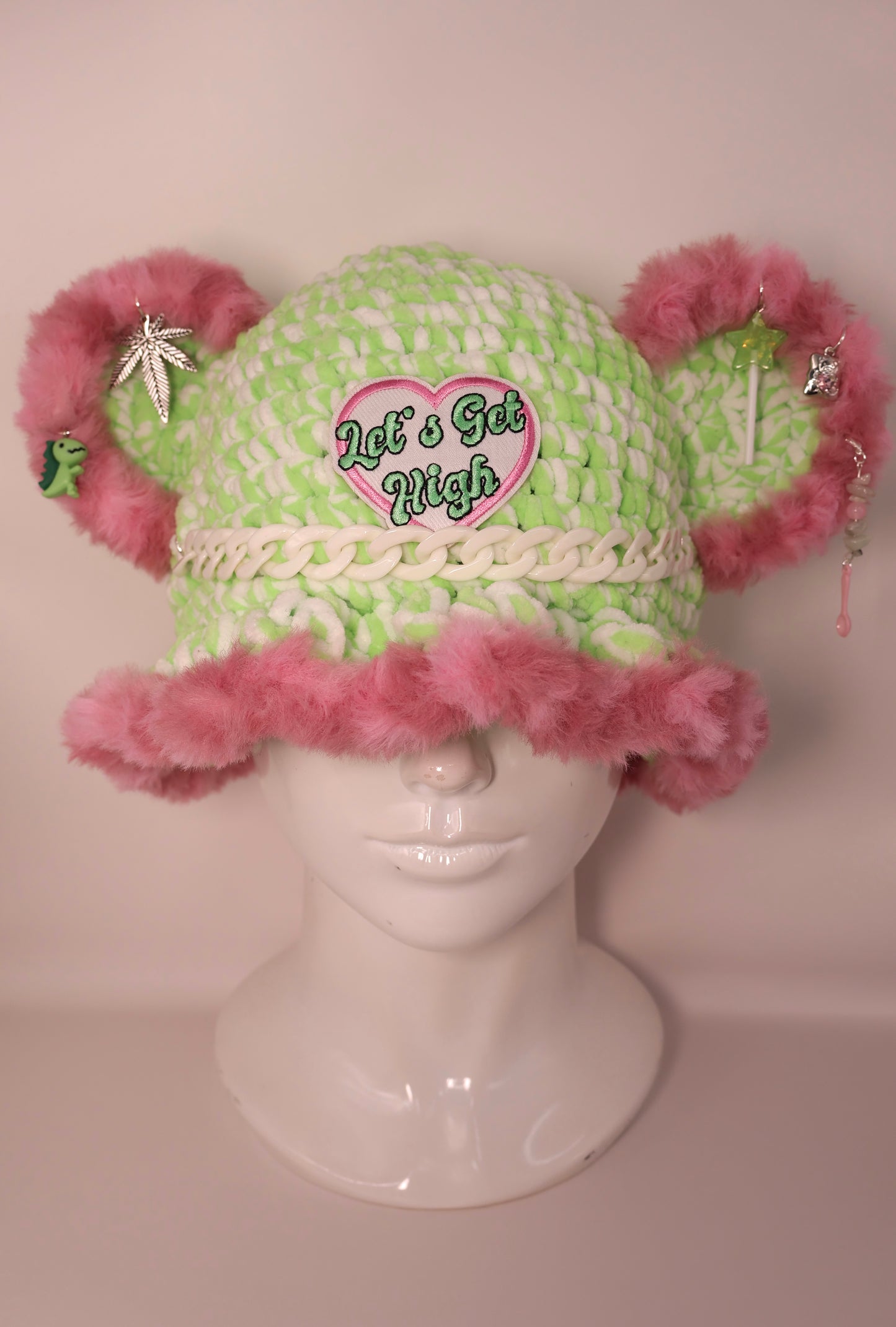 4/20 bucket hat