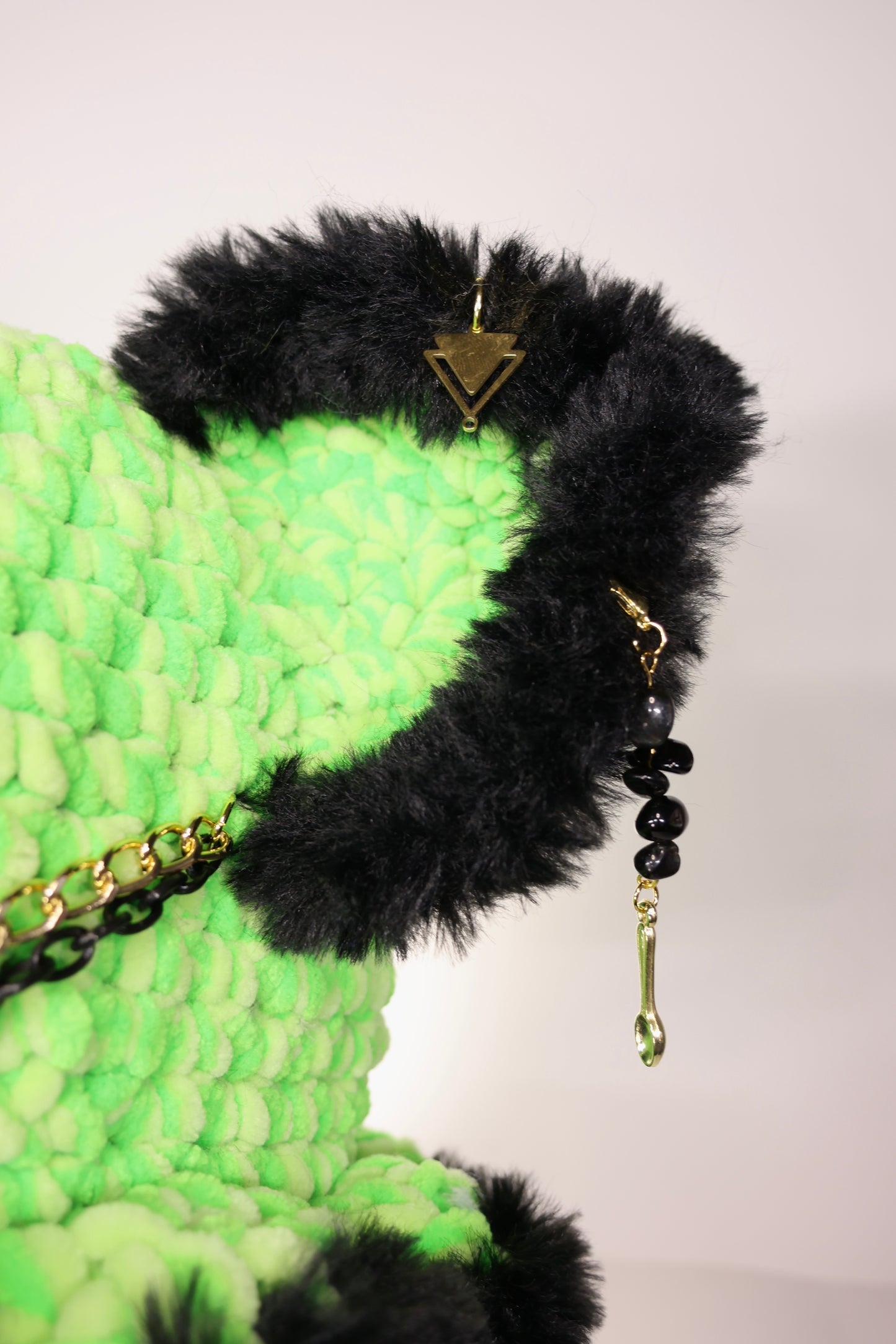 420 bucket hat (uv reactive)