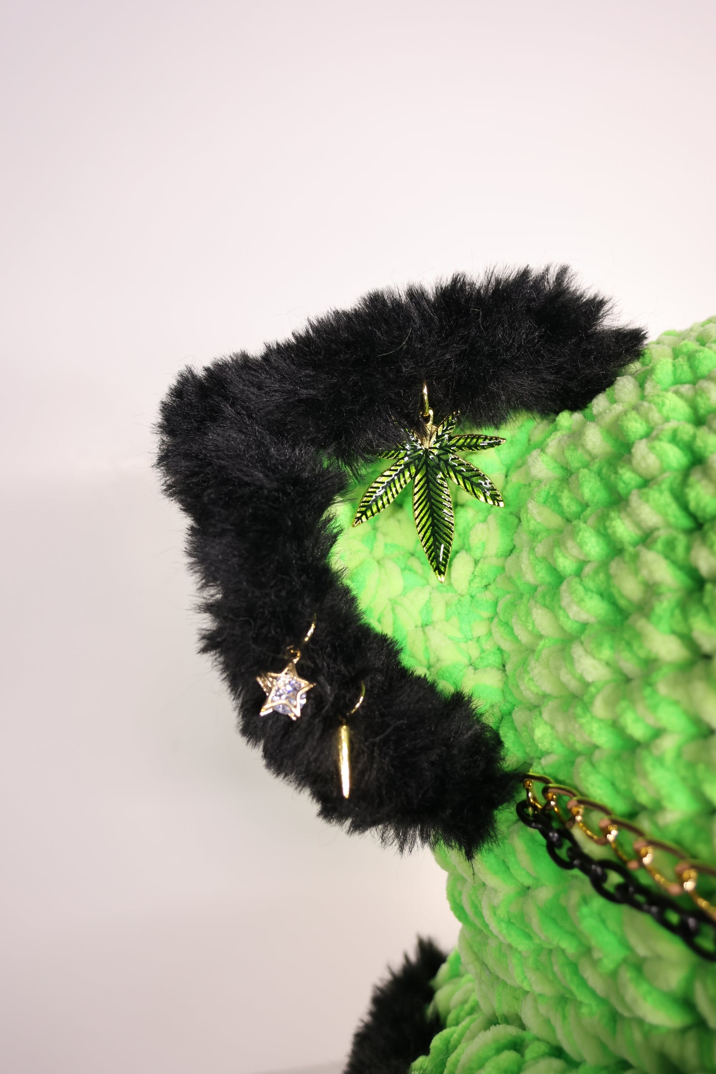 420 bucket hat (uv reactive)