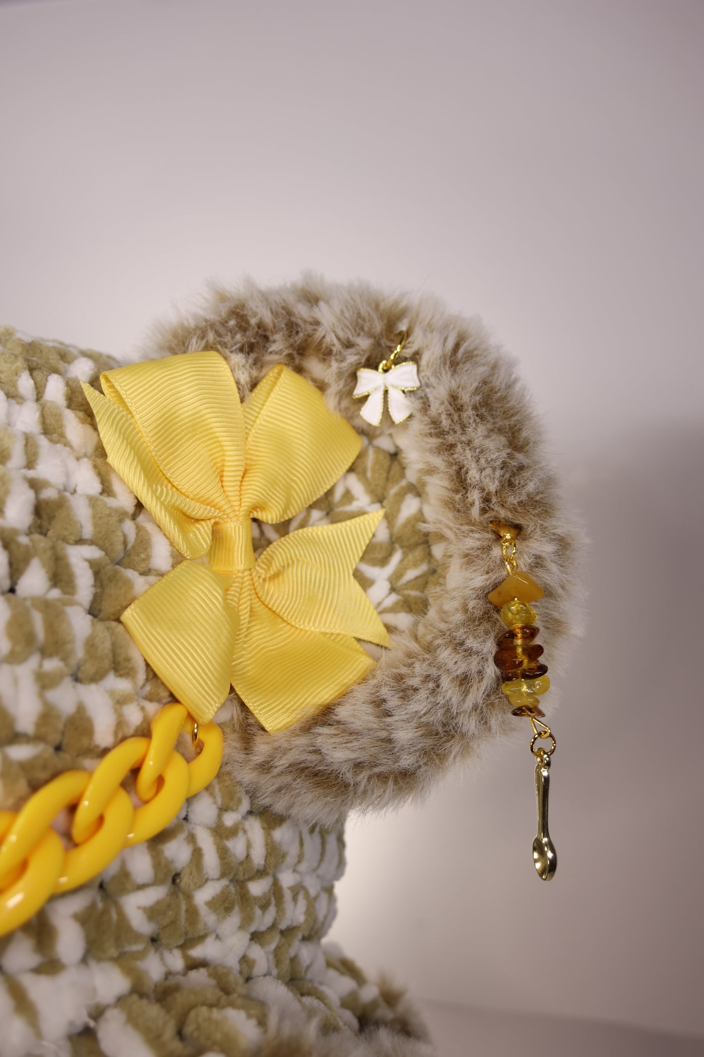 Silly goose bucket hat