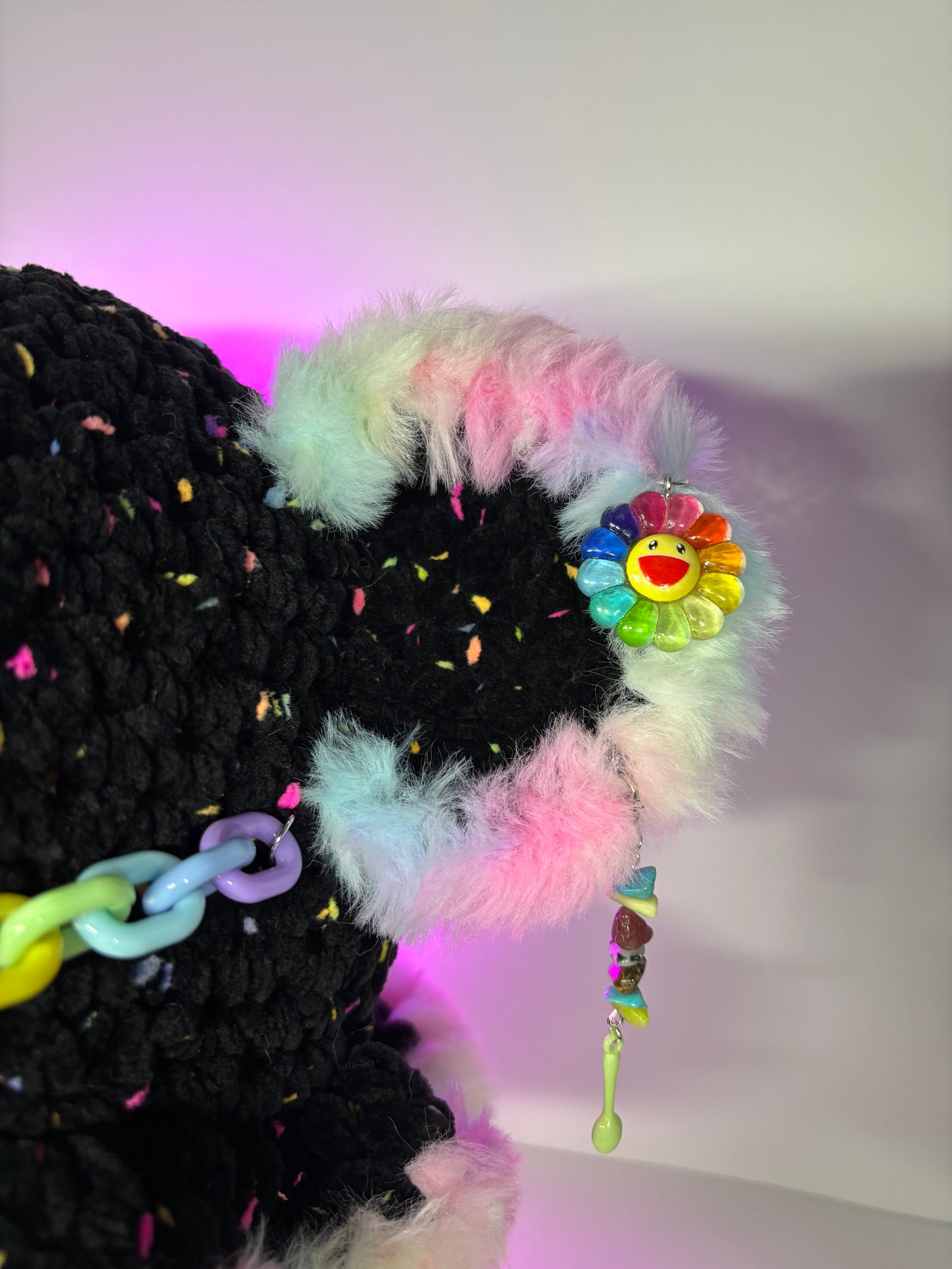 Stay weird bucket hat