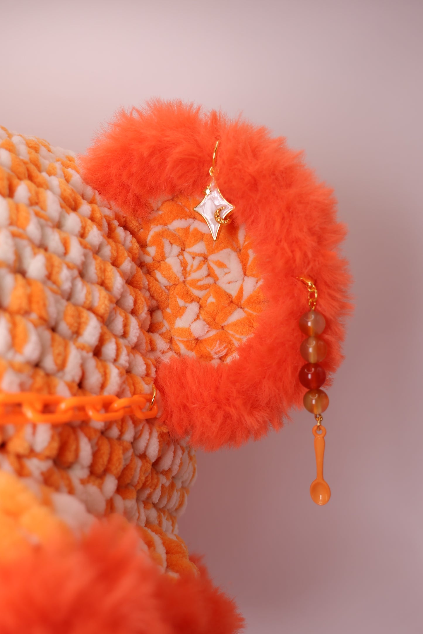 Silly goose bucket hat