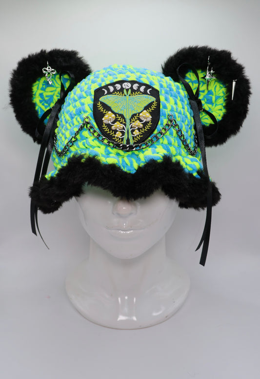 Moth bucket hat (uv reactive)