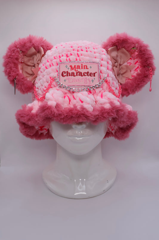 Main character bucket hat
