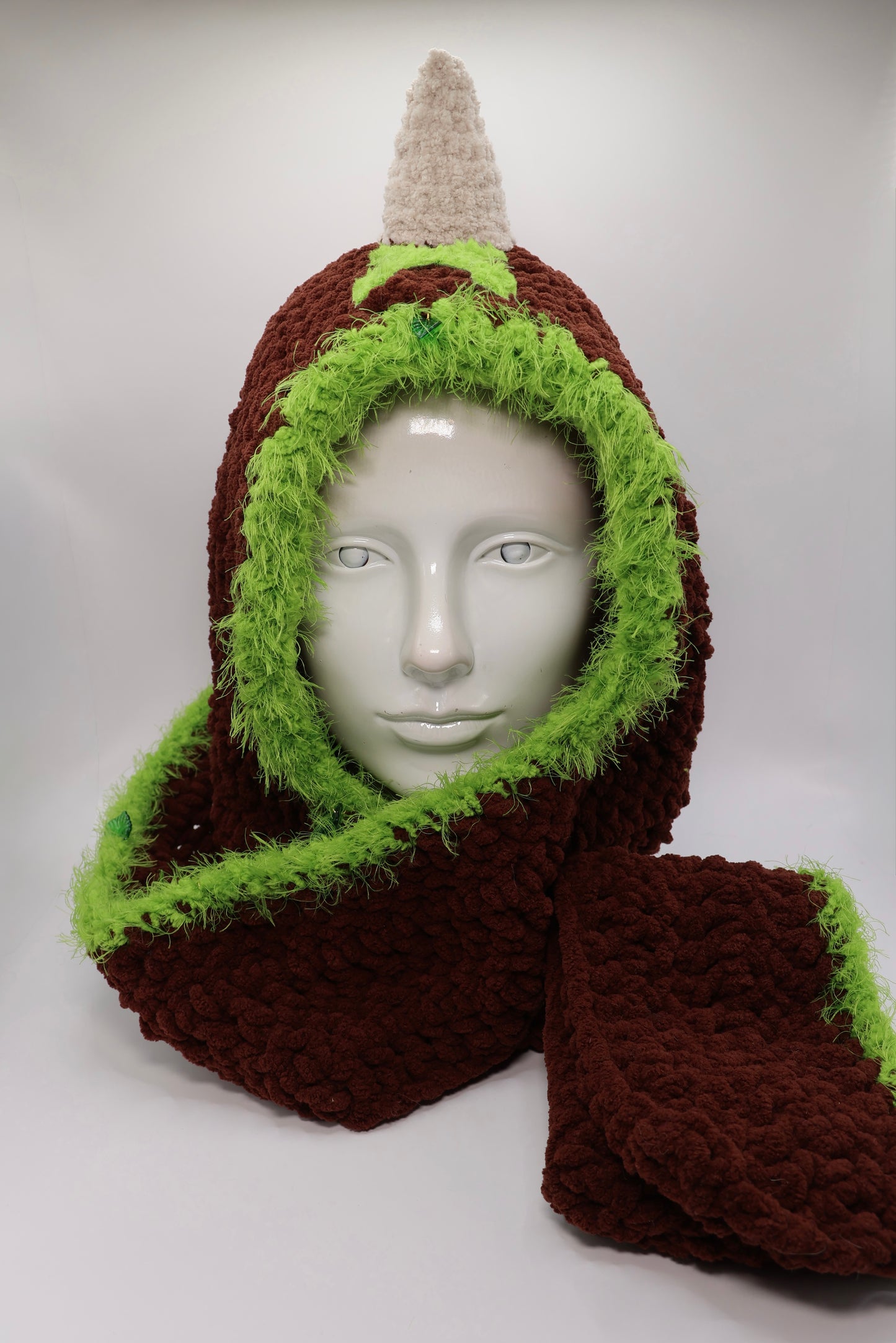 Hood scarf (with stash pocket)