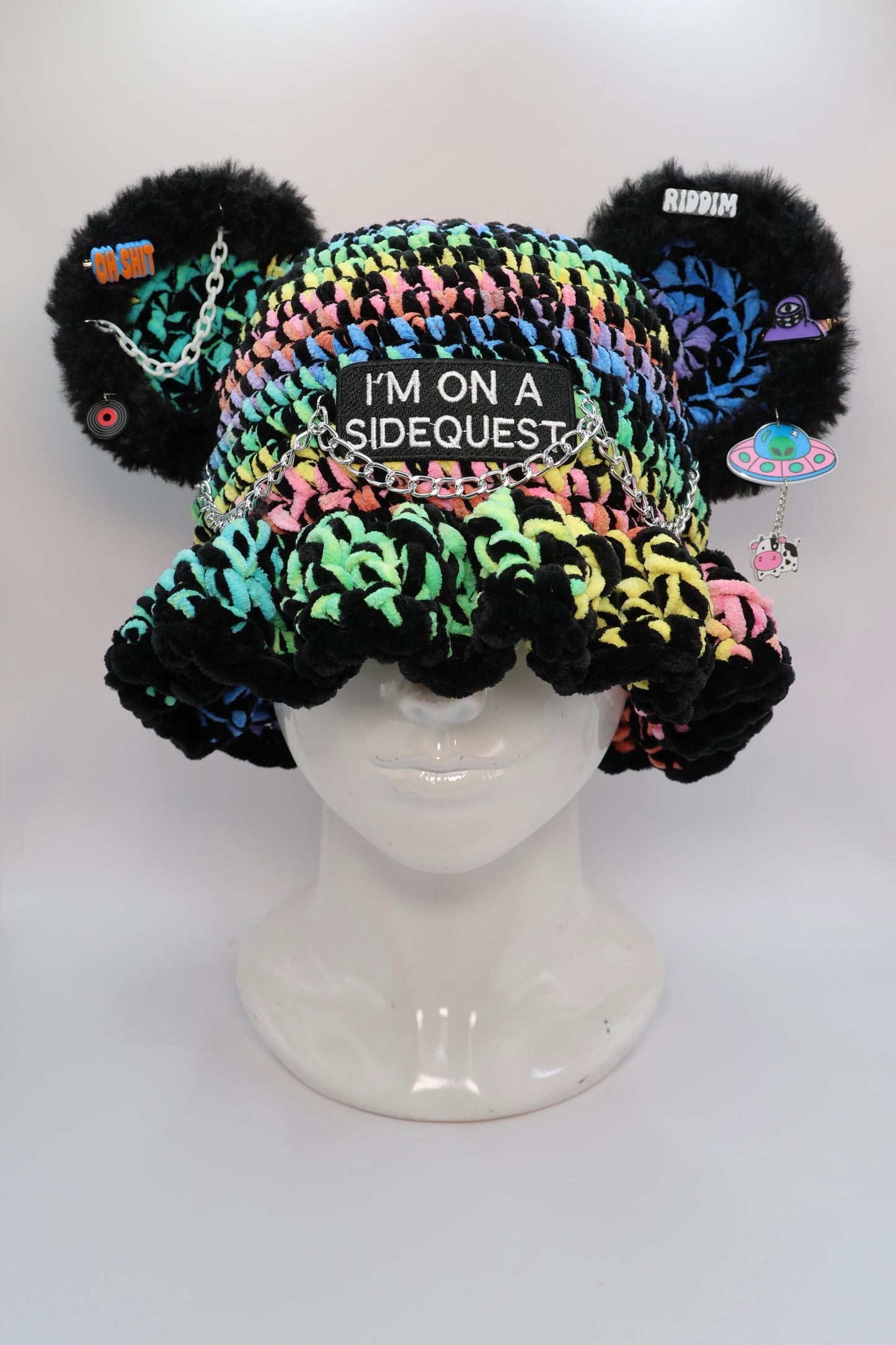 Sidequest bucket hat