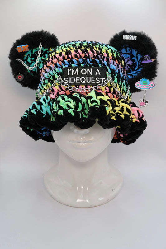 Sidequest bucket hat