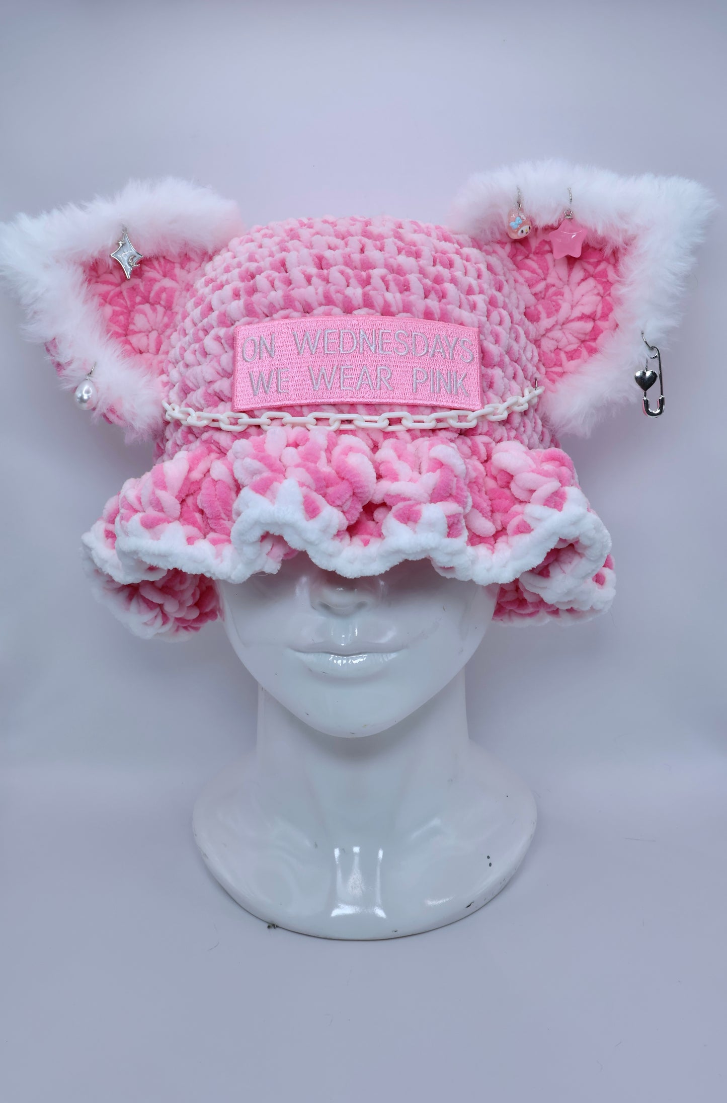 Mean girl bucket hat