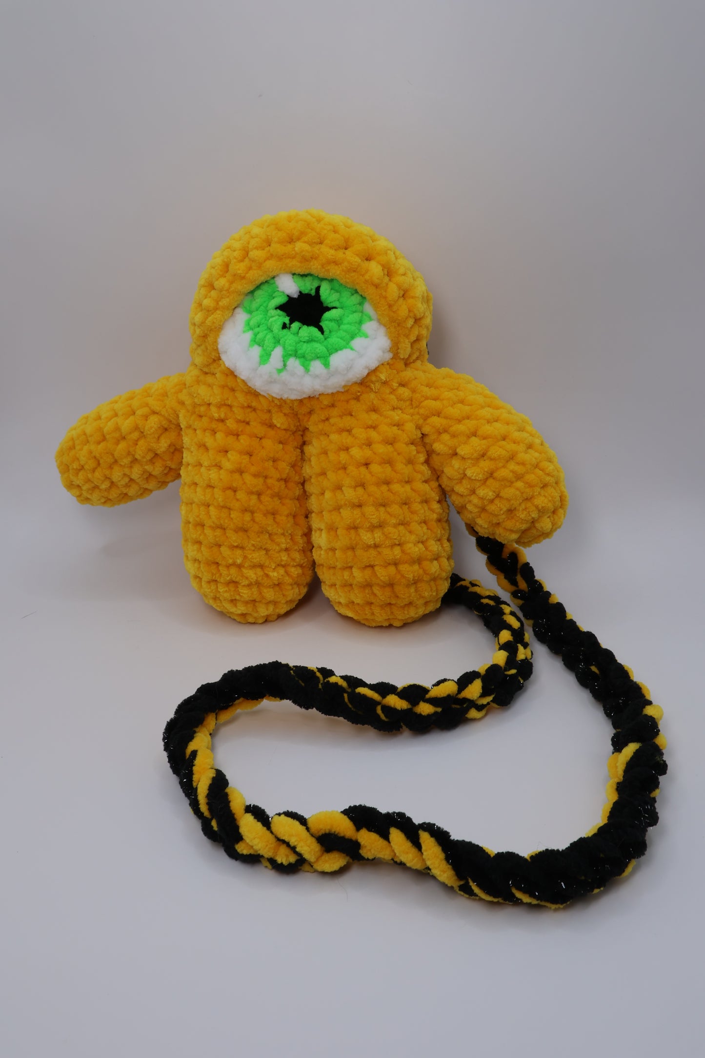 Cyclops man plush bag (music: sploinky dub)