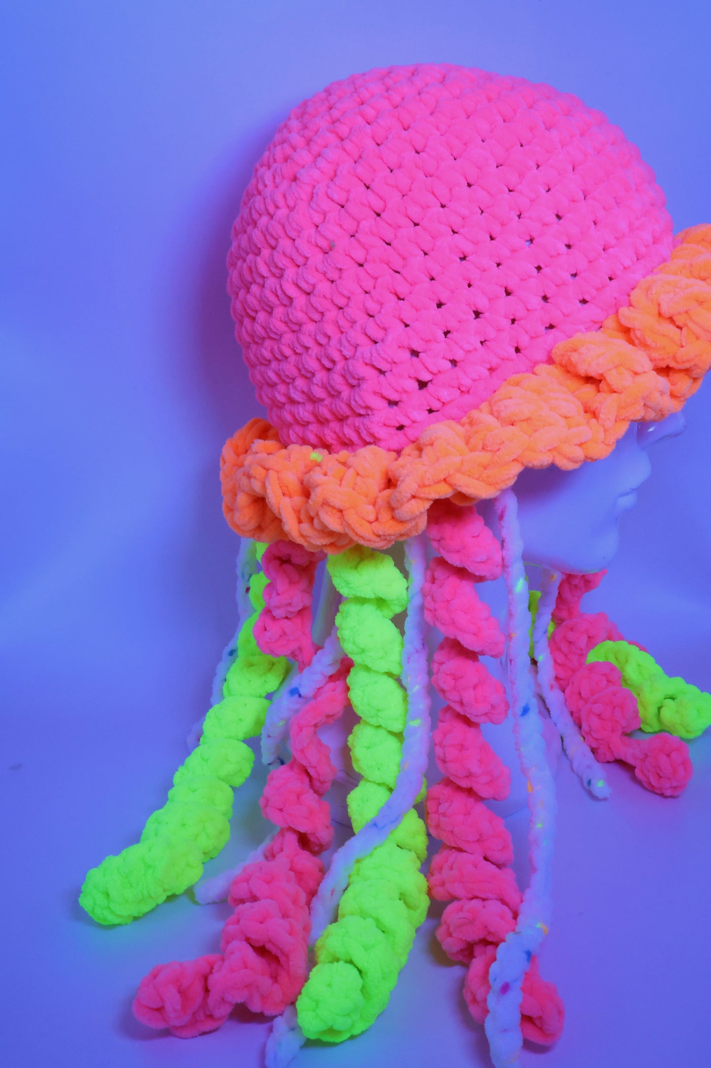 Electric jelly Bucket hat (uv reactive)