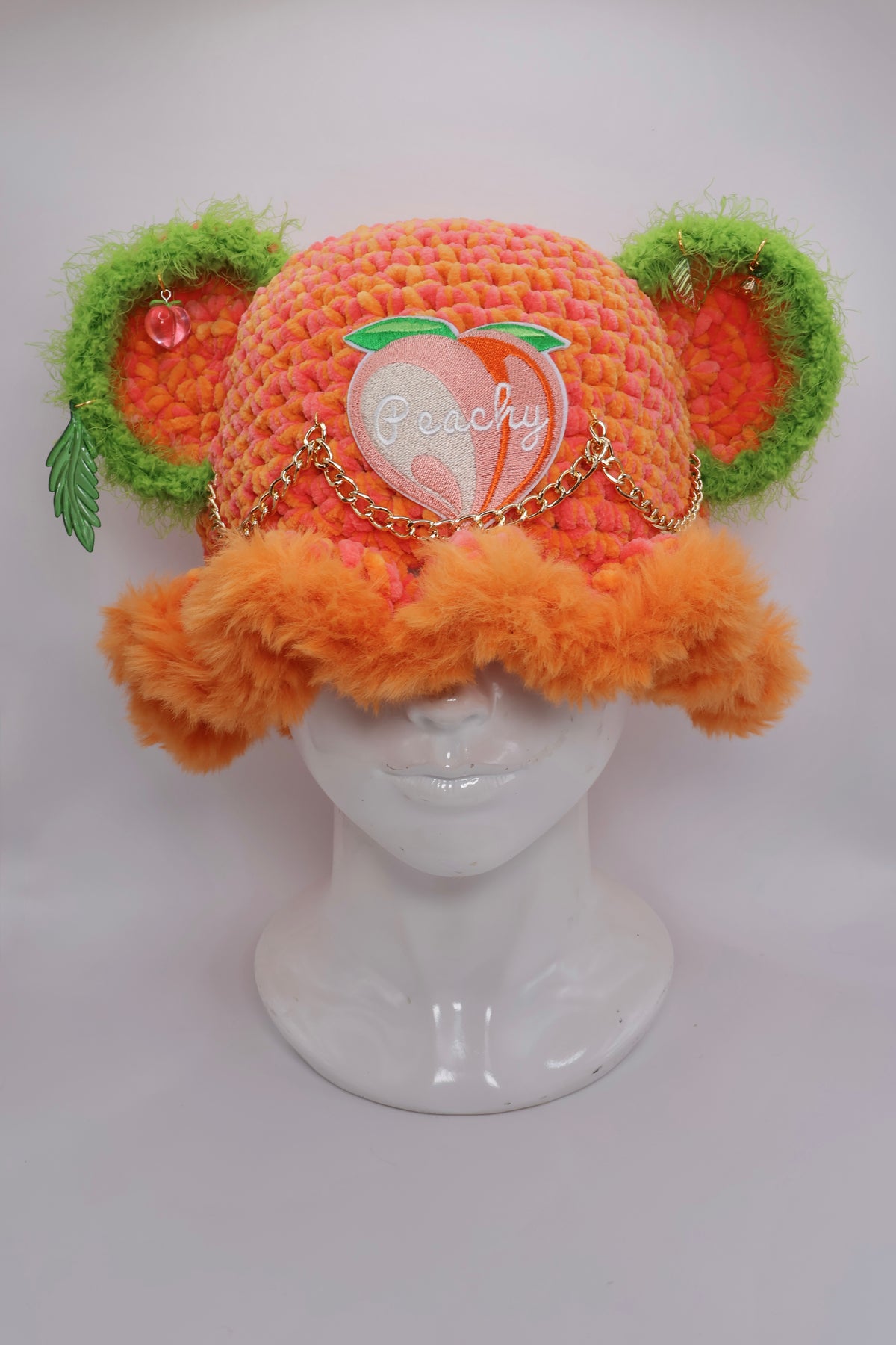 Peach bucket hat