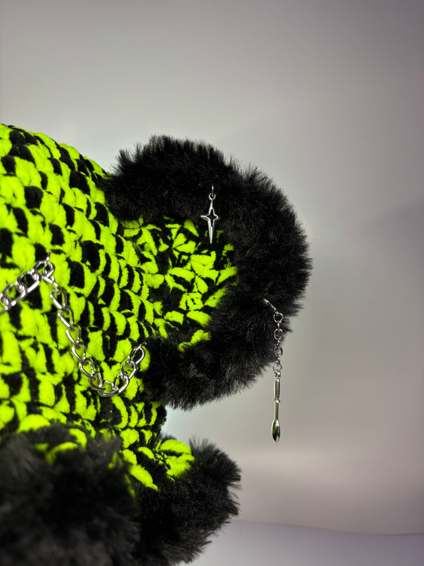 EDM bucket hat (UV reactive)