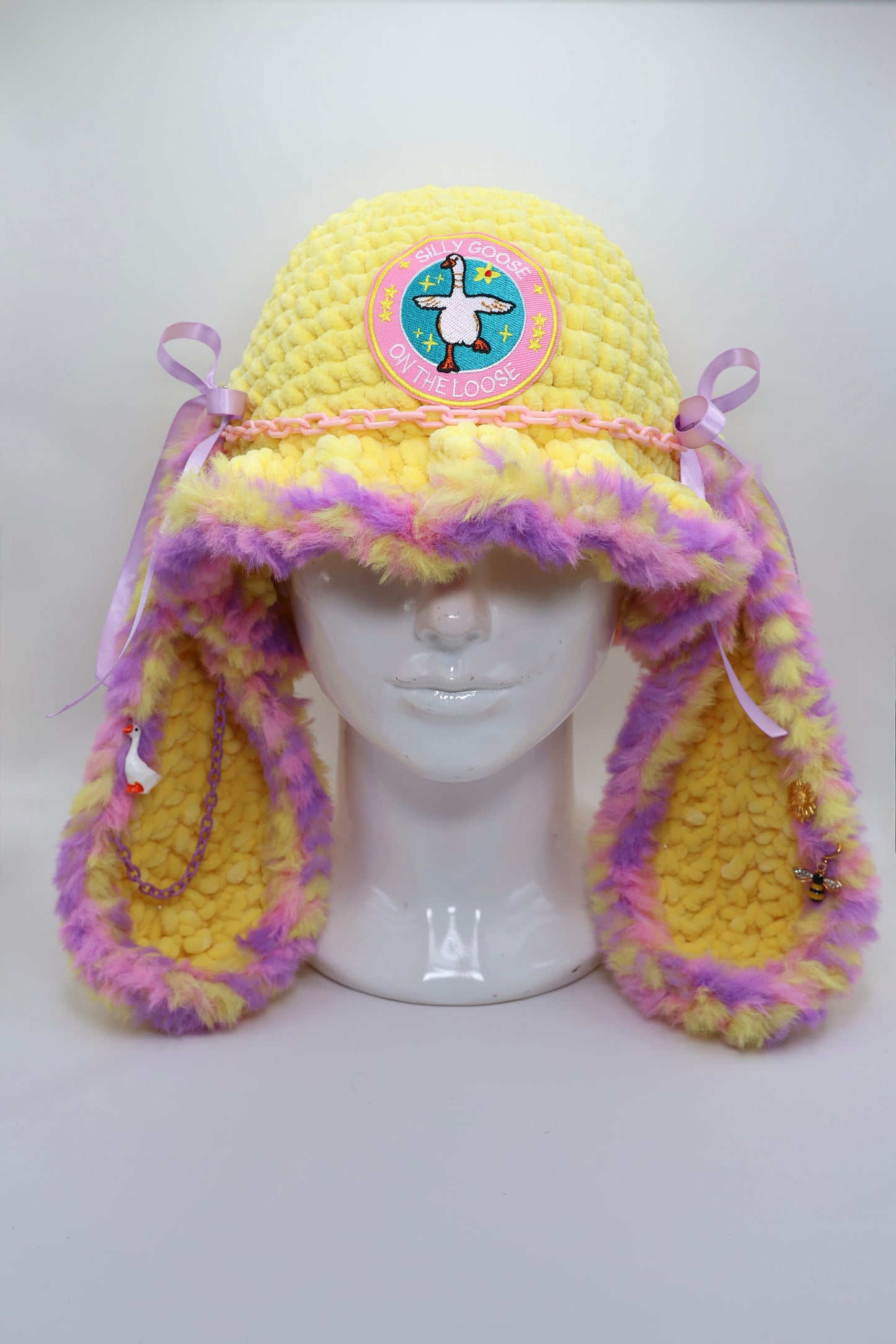 Silly goose Bucket hat