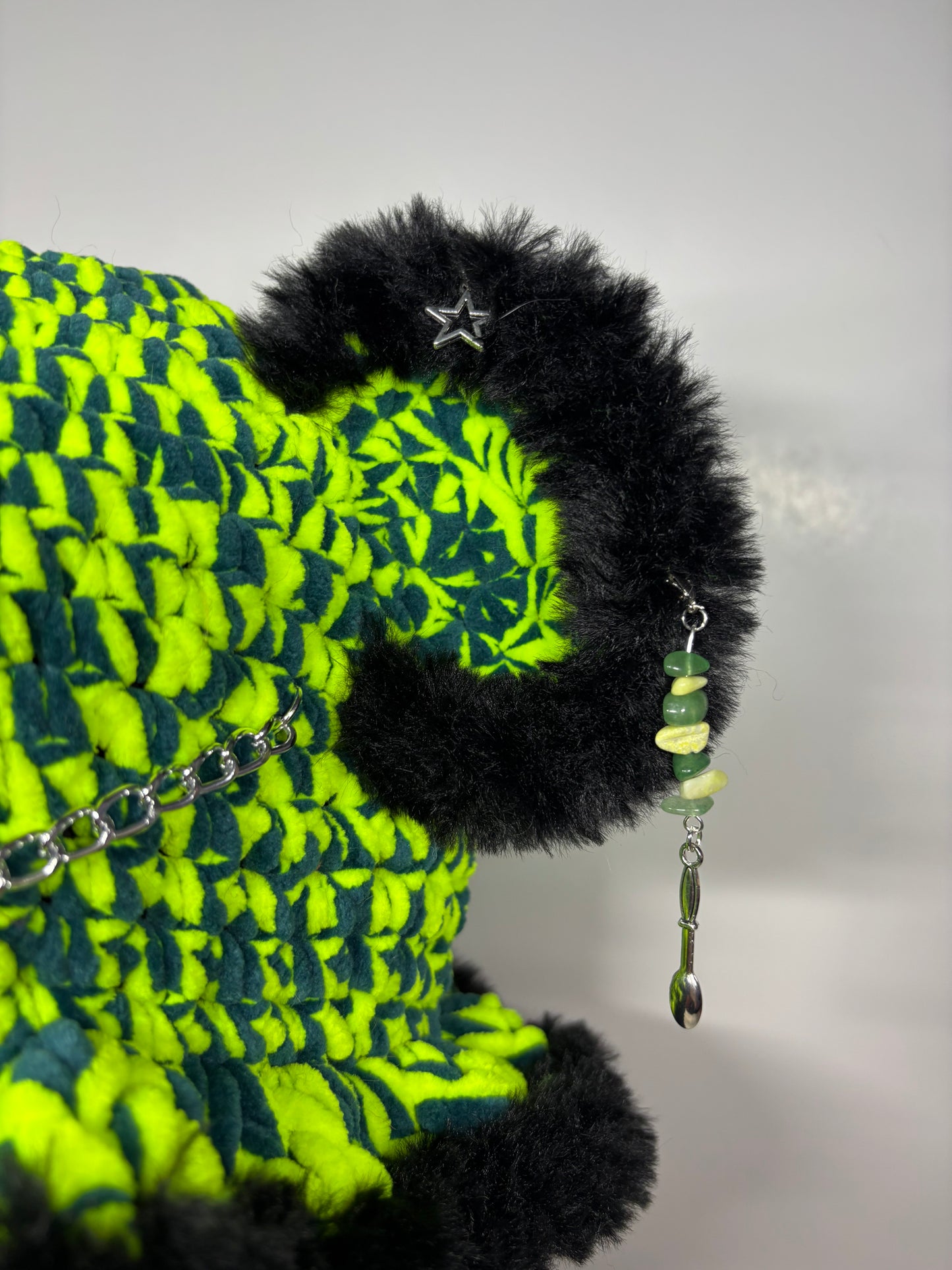 Wobble bundle (UV reactive)