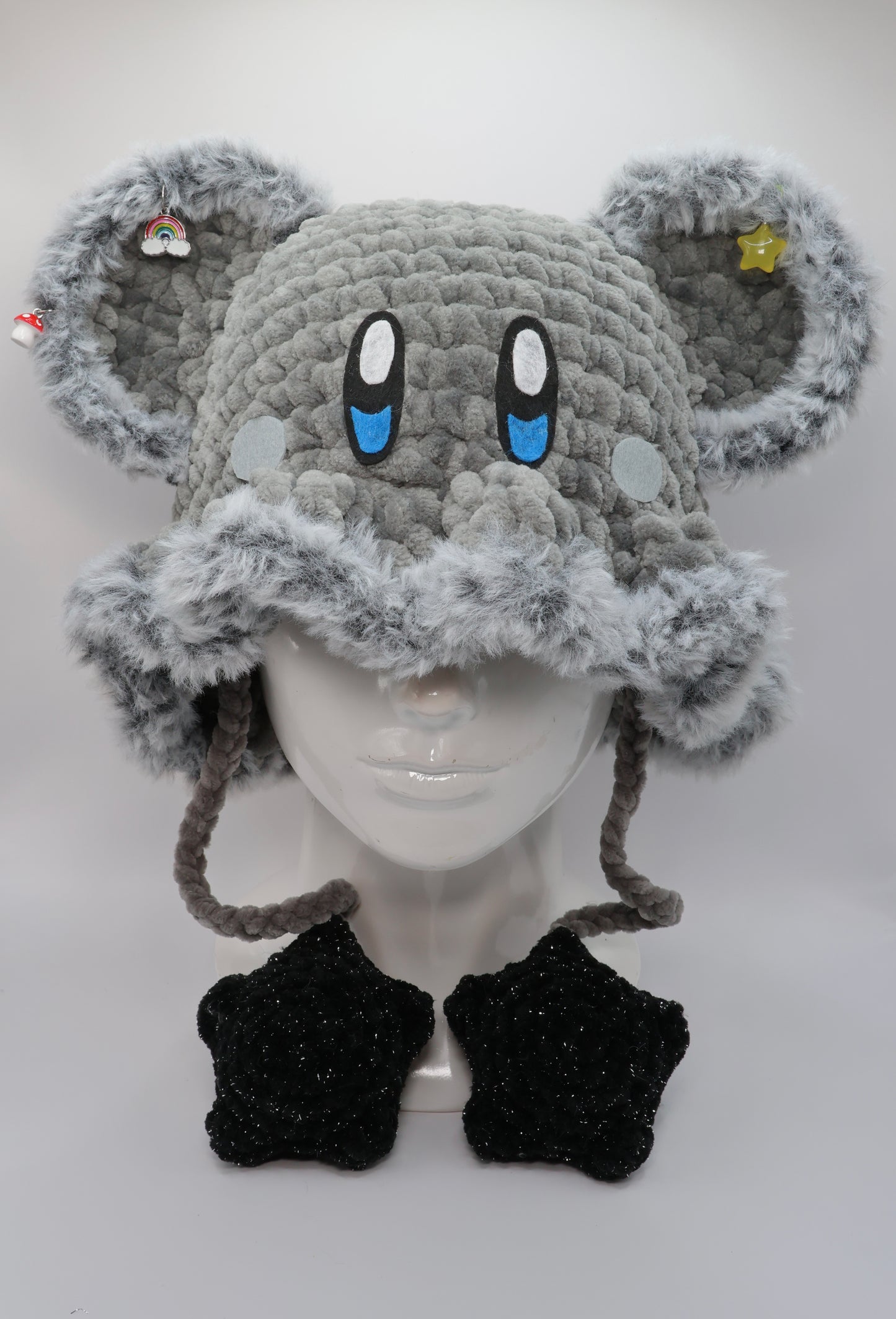Kirby bucket hat (squeak stars)