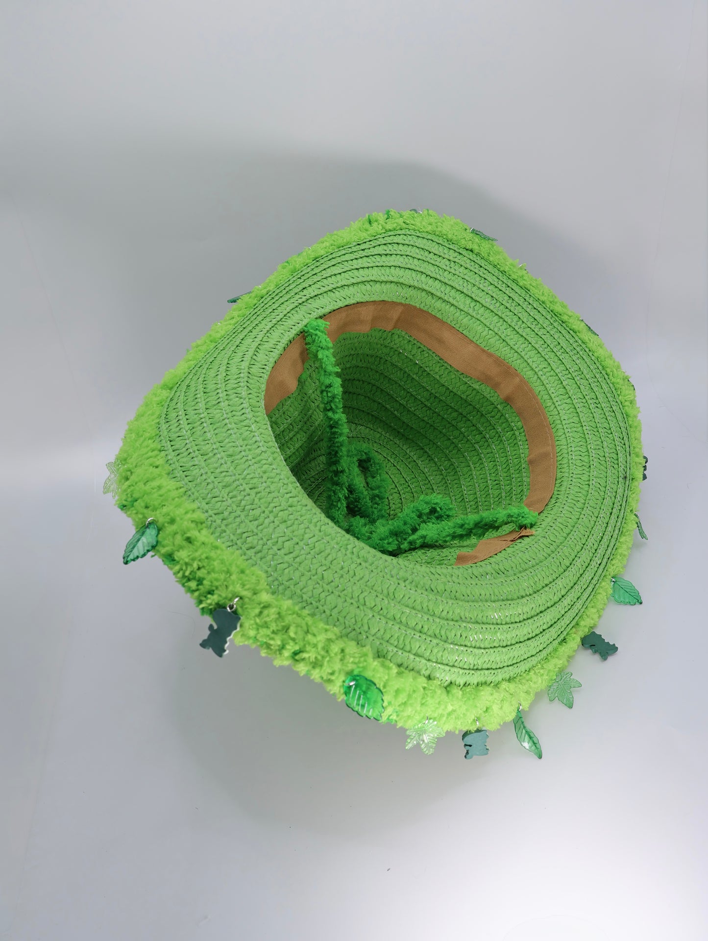 Dino Sprouting cowboy hat