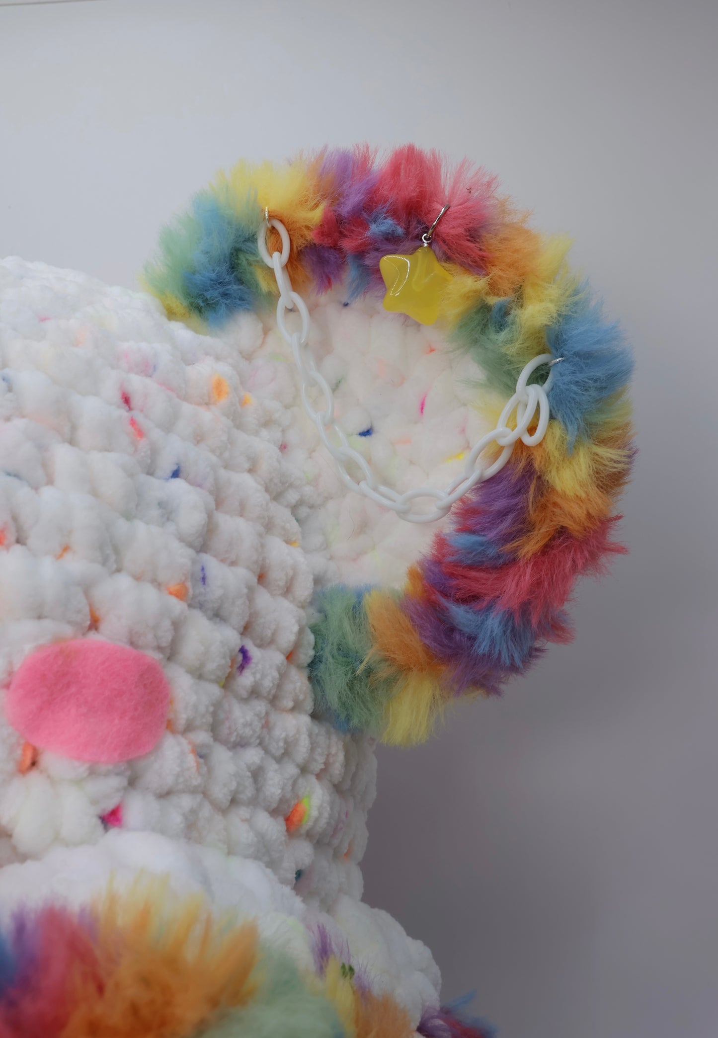 Kirby bucket hat (squeak stars)