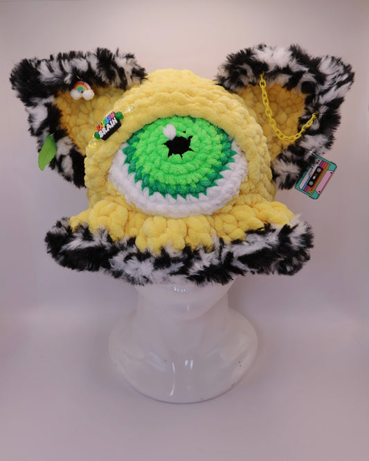 Cyclops bucket hat (eye UV reactive)