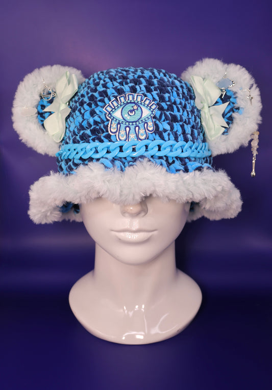 Eye bucket hat