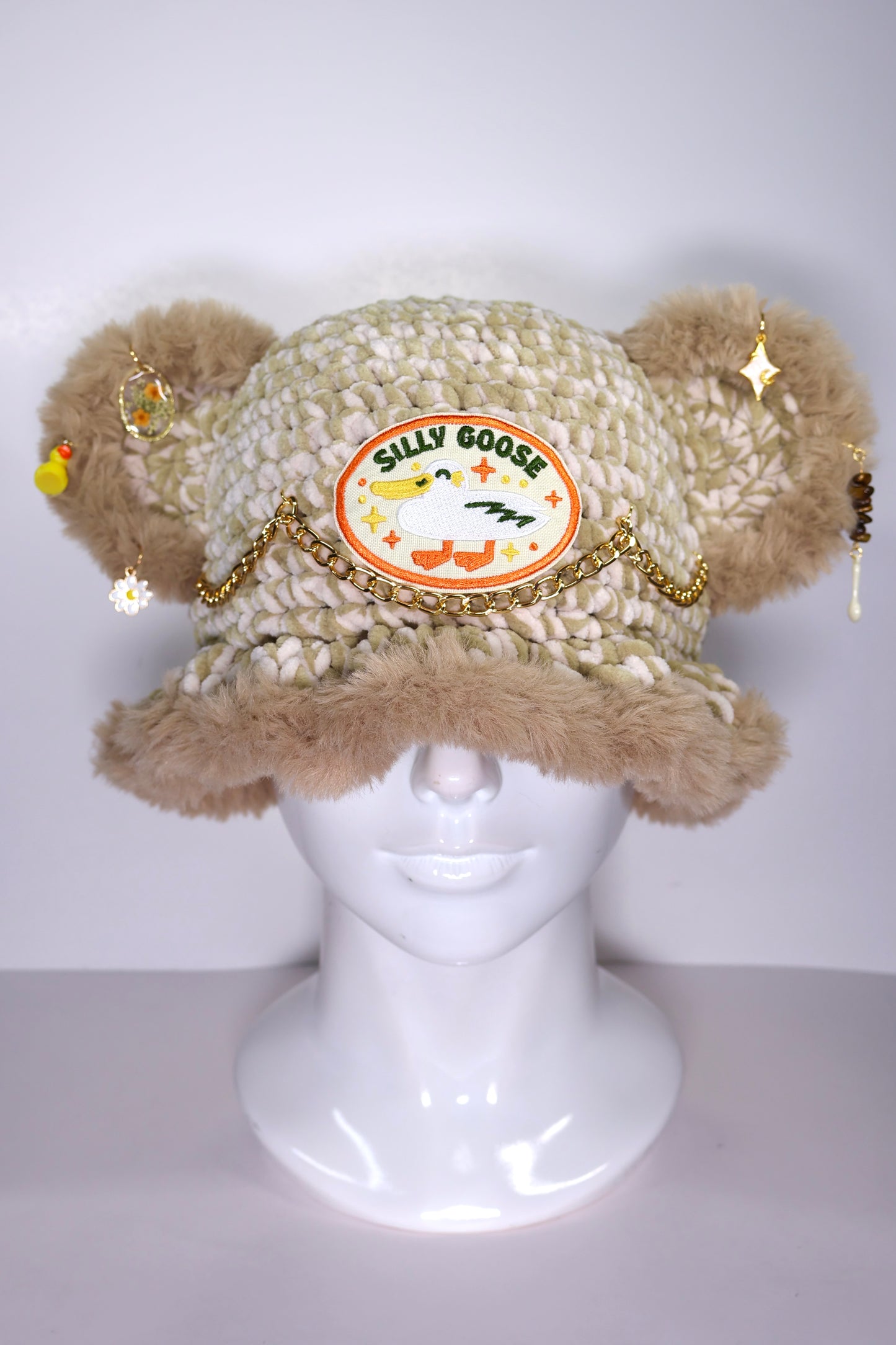 Silly goose bucket hat