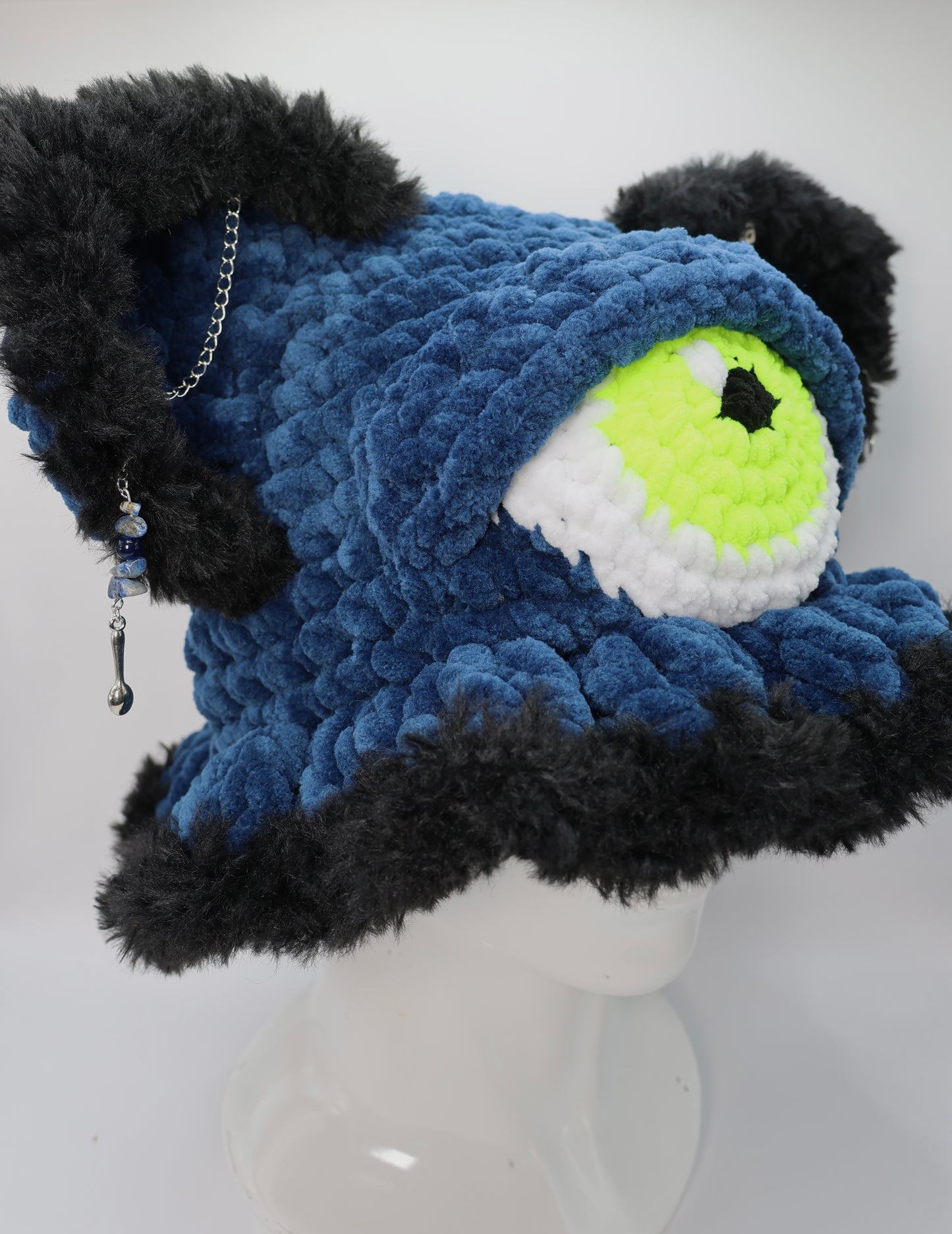 Cyclops bucket hat
