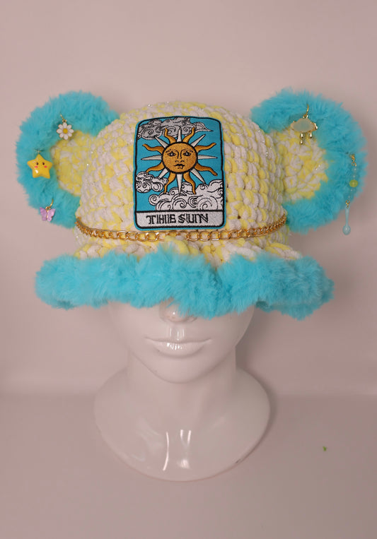Sun bucket hat