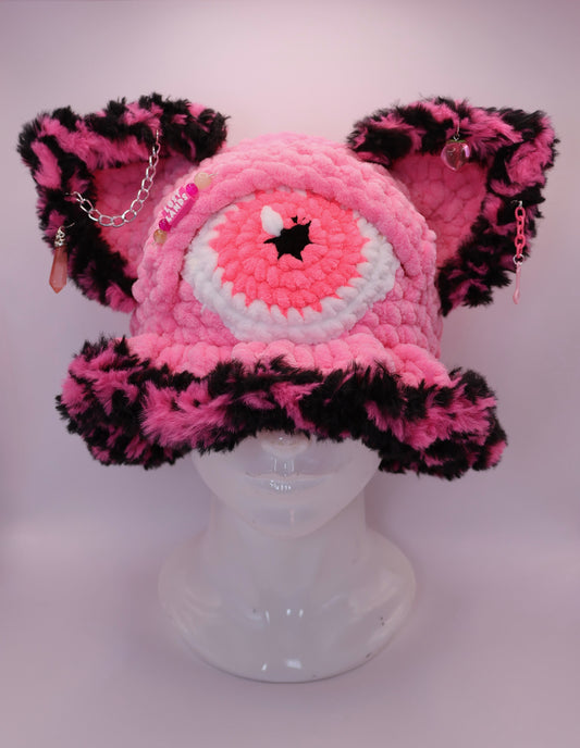 Cyclops bucket hat (eye UV reactive)