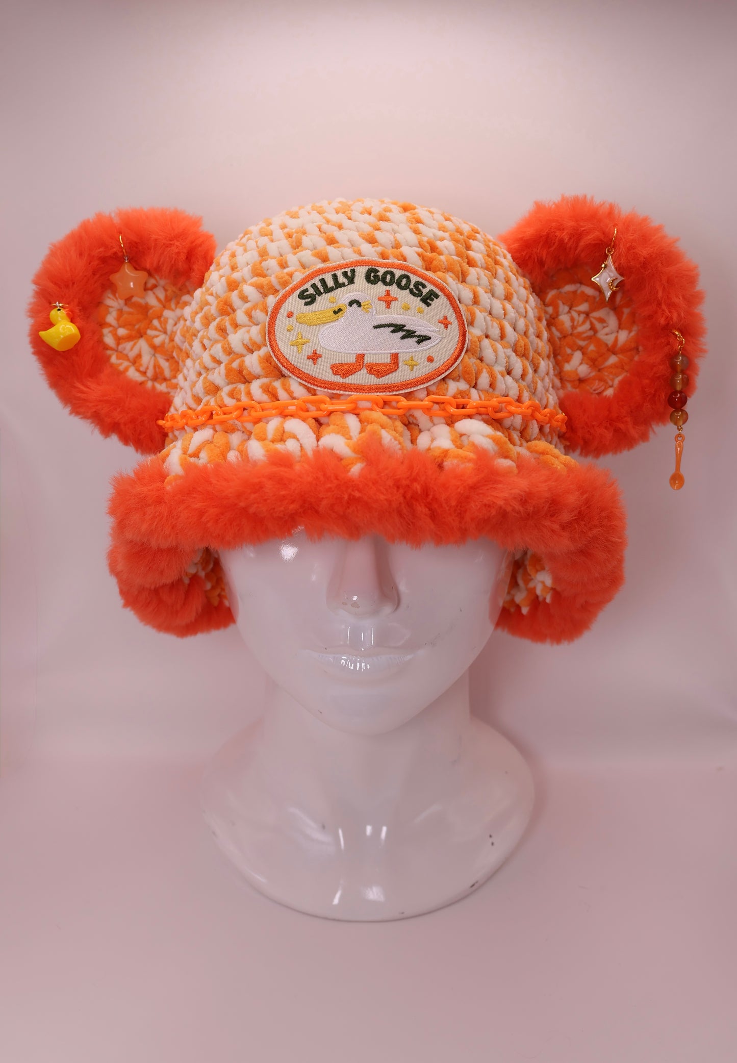 Silly goose bucket hat