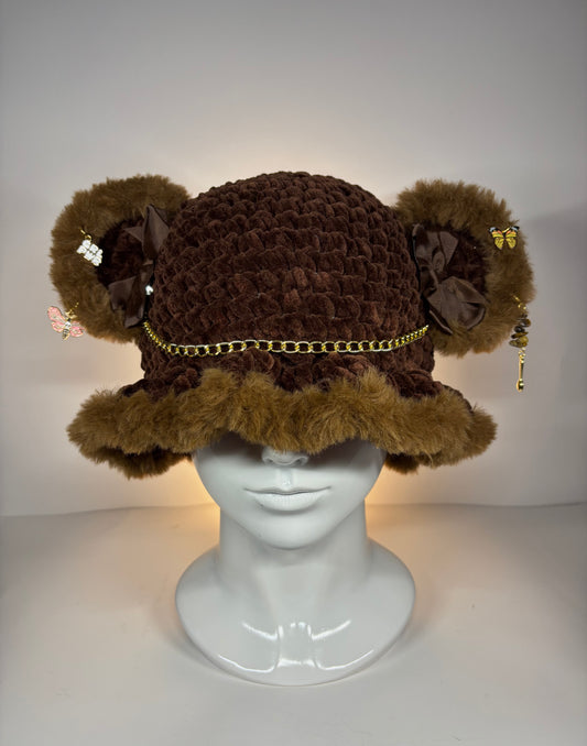 Teddy bear bucket hat