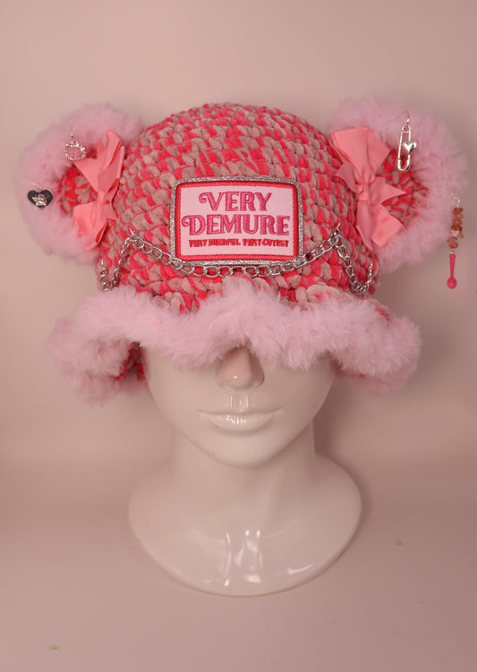 Very demure bucket hat