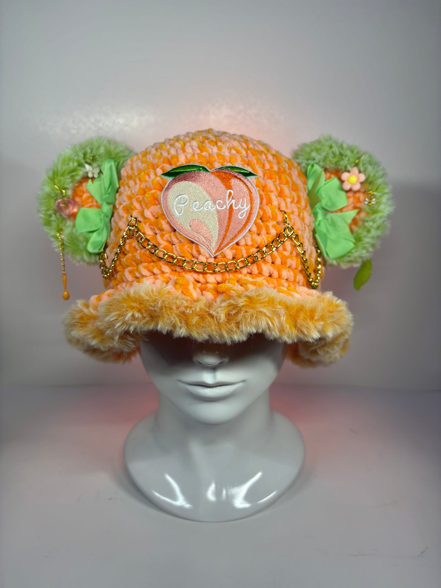 Peach bucket hat