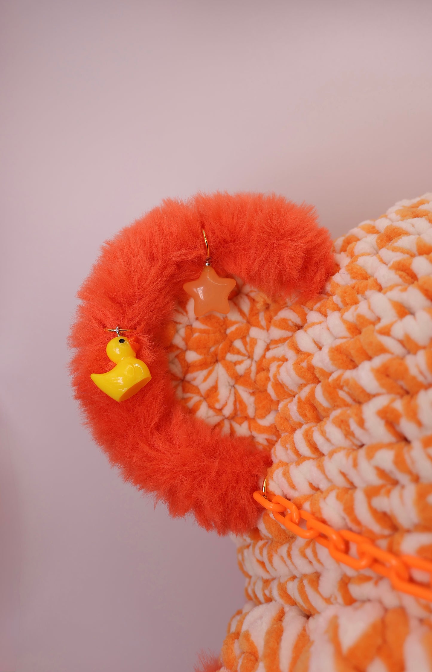 Silly goose bucket hat