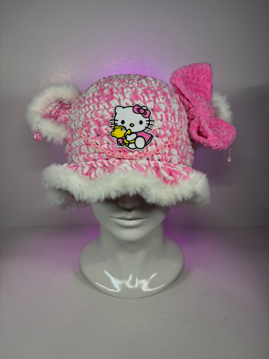 Hello kitty bucket hat