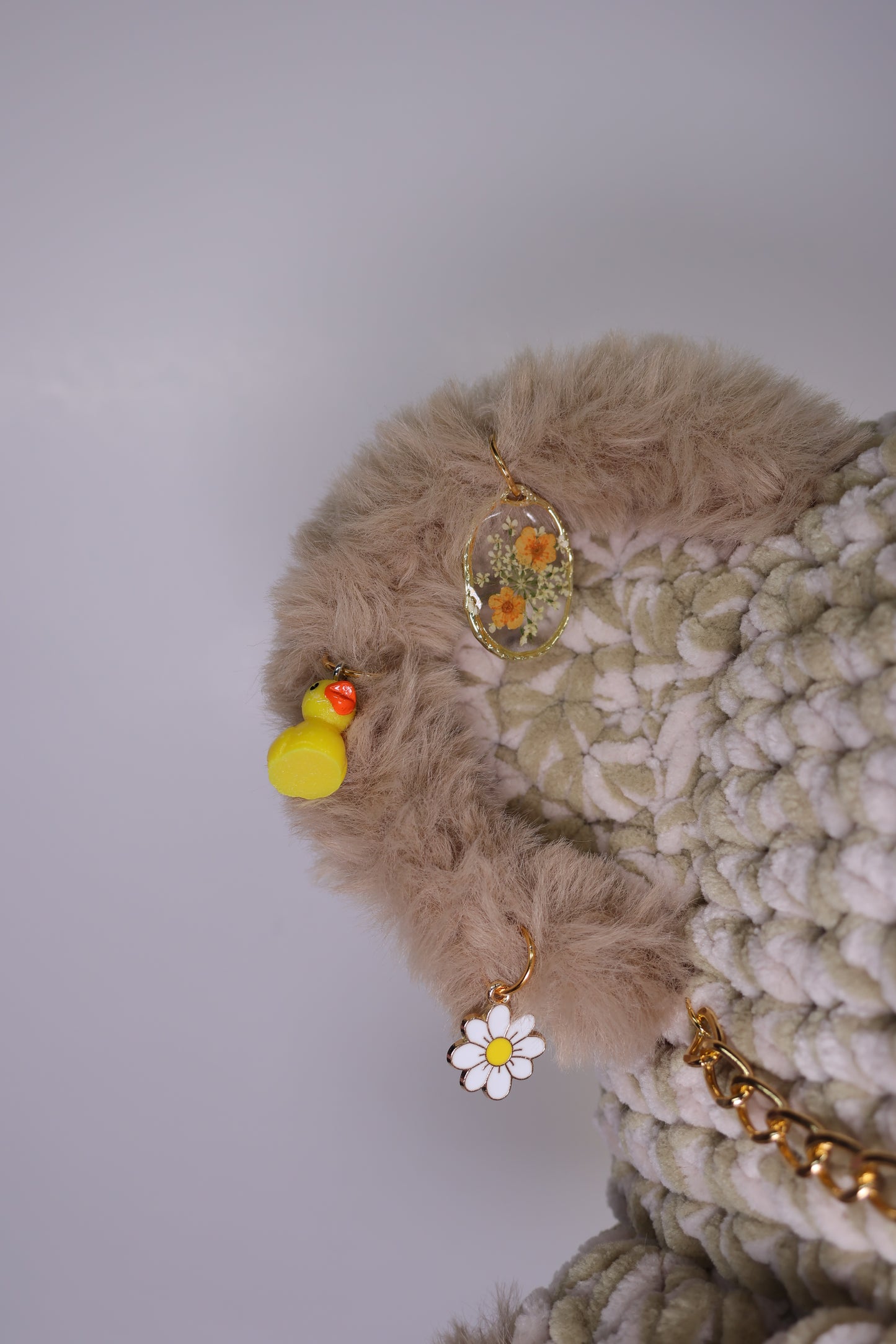 Silly goose bucket hat