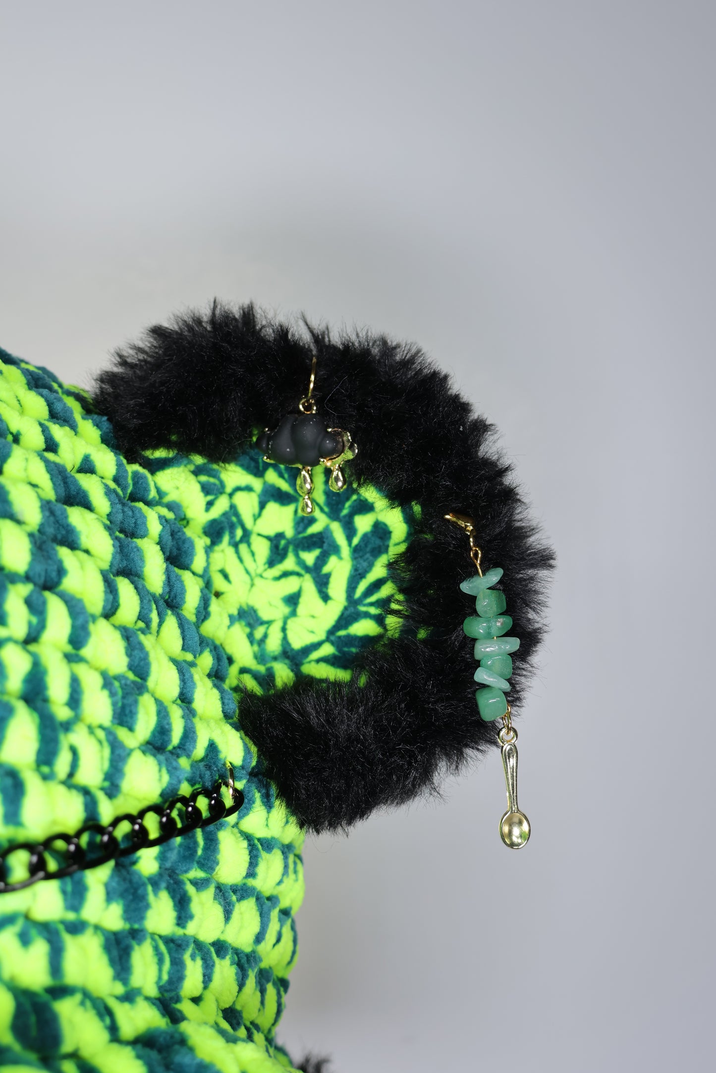 EDM bucket hat (uv reactive)