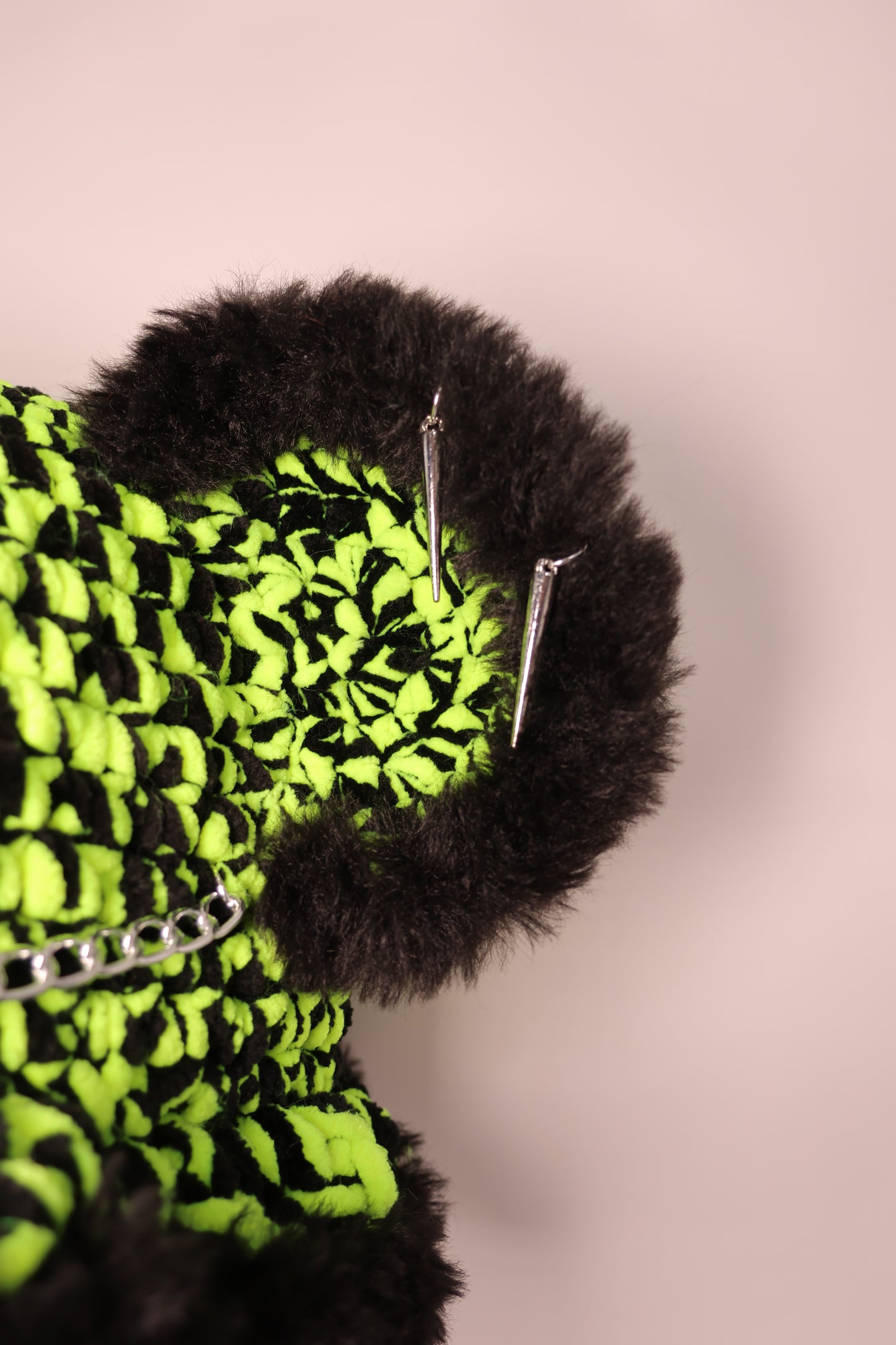 EDM bucket hat (uv reactive)