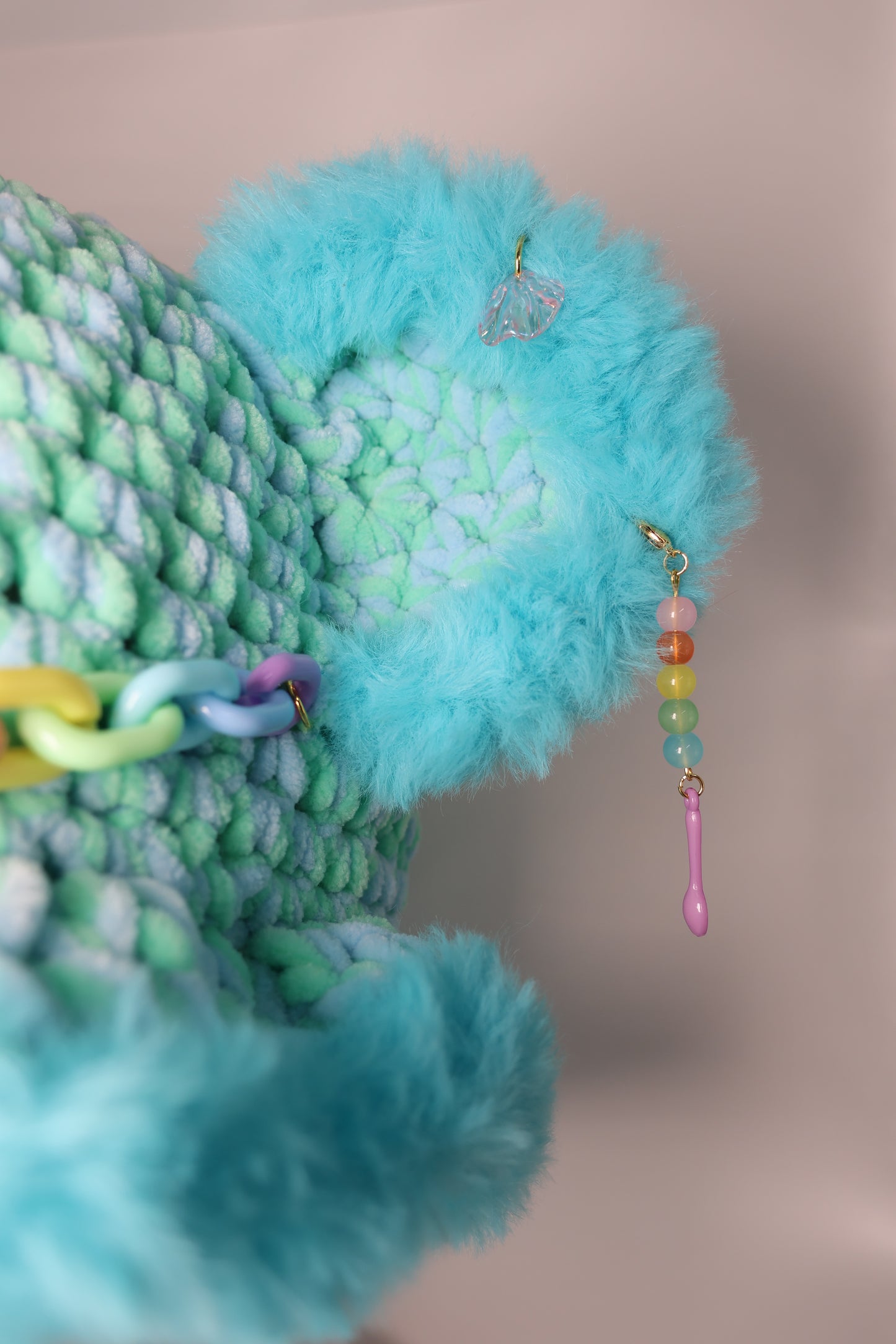 Mental breakdown bucket hat