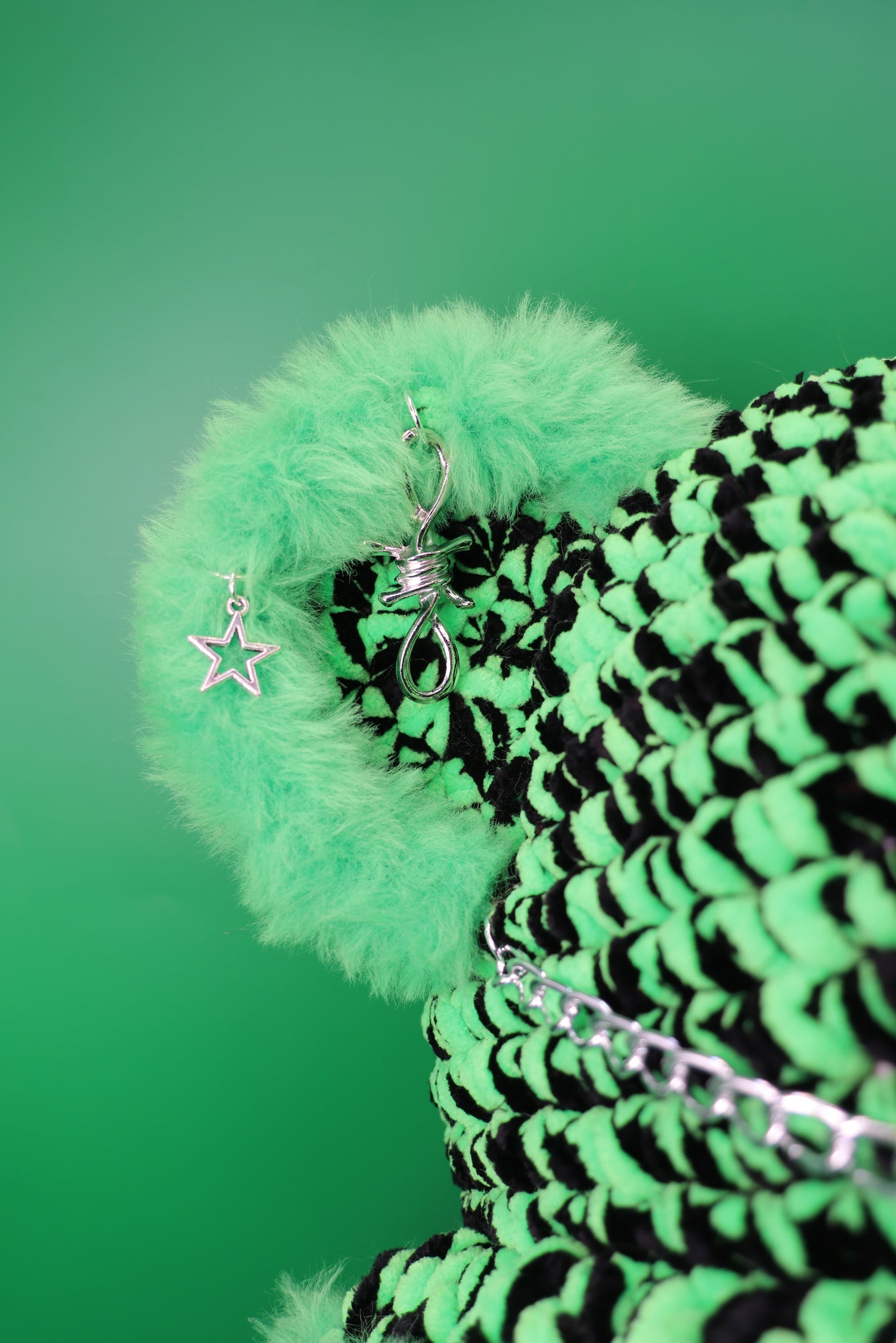 Buttercup bucket hat