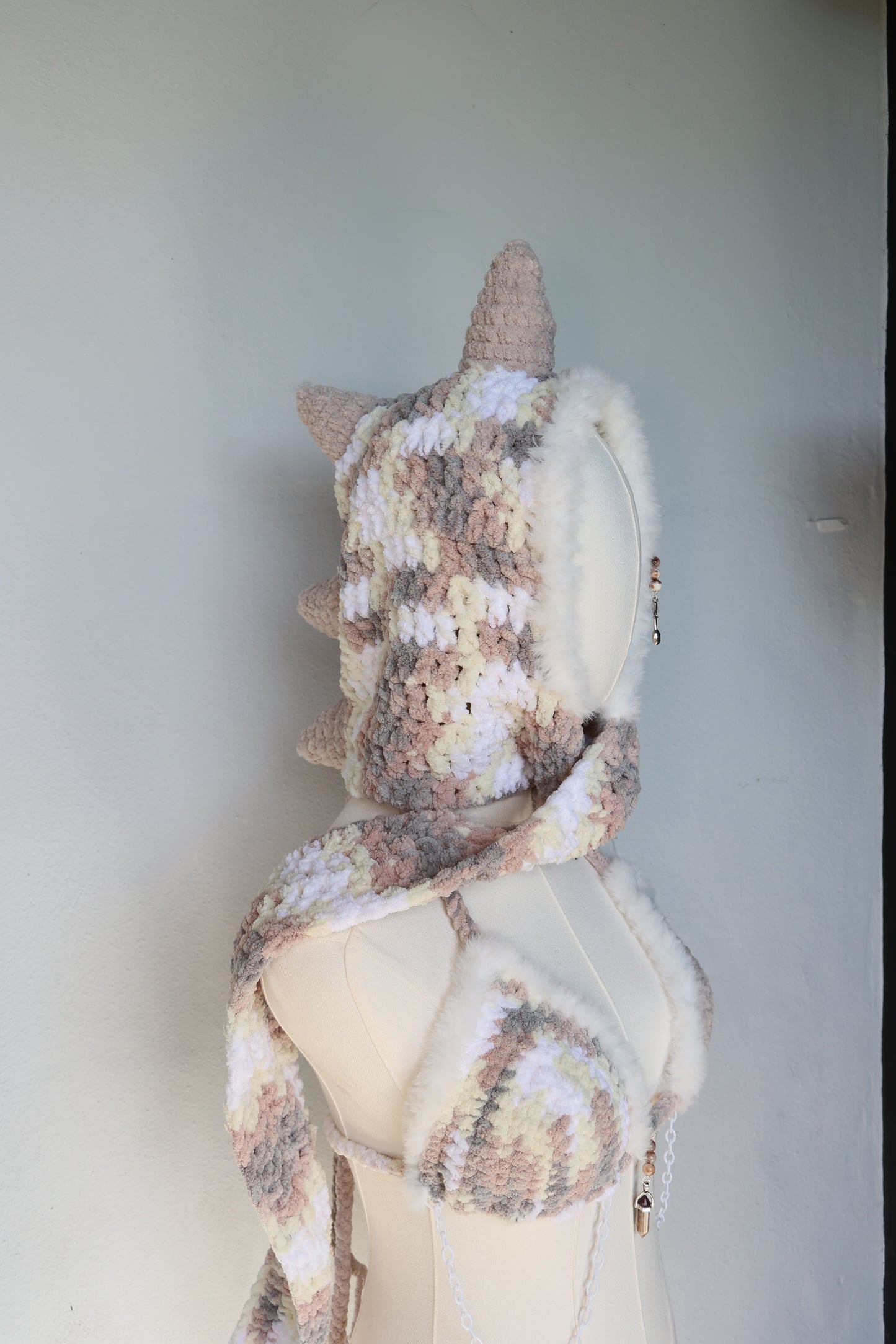 Dino scarf hood + top (size s/m)