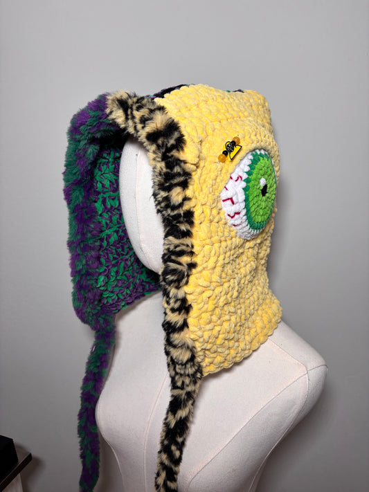 leveltronics hood (eye secret pocket & squeaky bear nose)